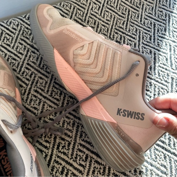 K-Swiss Pink and Gray Athletic Shoes Size 8 - Picture 7 of 9